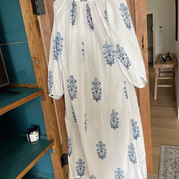 Serendipity dress or cover up, size small! - Picture 2 of 2